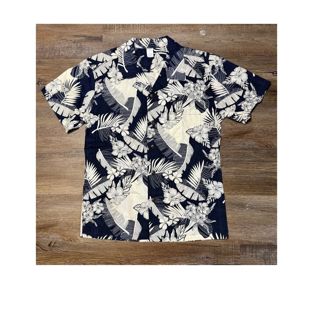 NWOT Hawaii Button‎ Up Surfwear Shirt